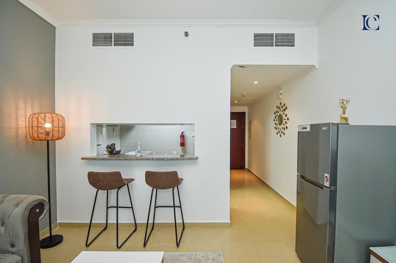 Luxury Escapes - Modern Studio Near Metro In X1 Tower Jlt Дубай Экстерьер фото